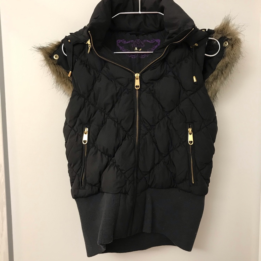 Vintage Y2K Aritzia Talula Quilted Down Vest with Fur Hood